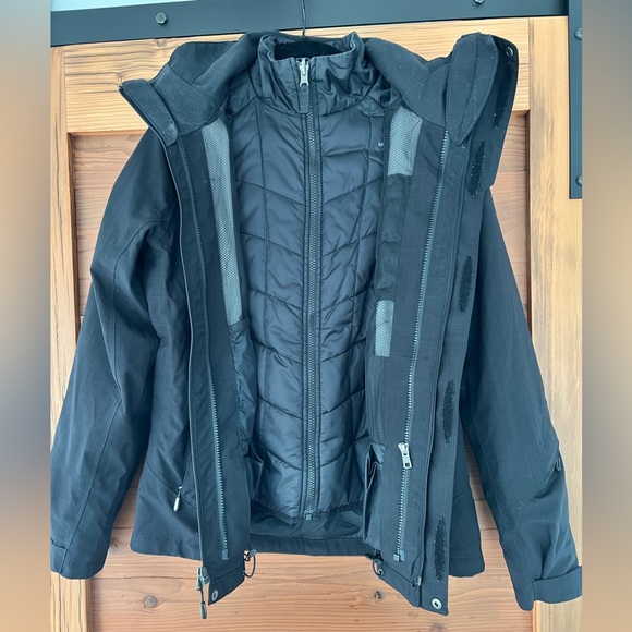North Face Ski jacket with removable Puffer jacket size M - Picture 14 of 16